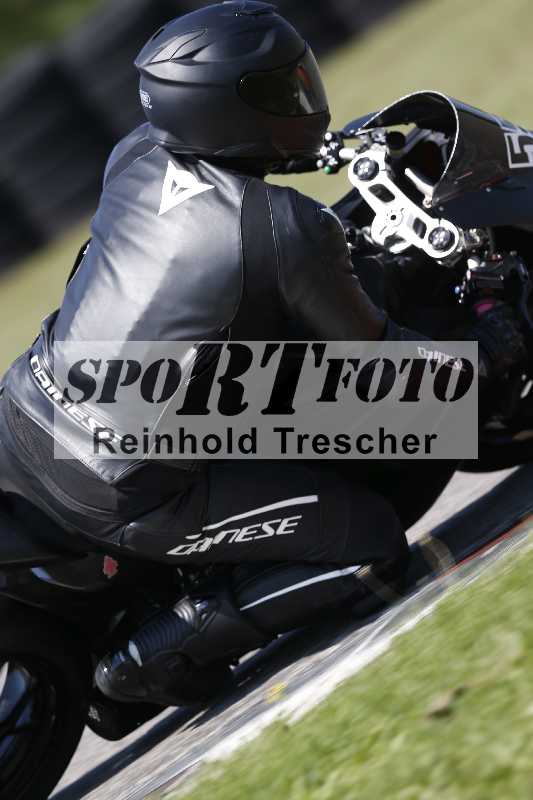 /44 09.08.2025 Plüss Moto Sport ADR/Freies Fahren/550